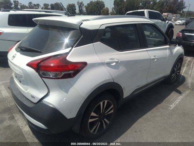 3N1CP5CU0KL470543 Nissan KICKS SR