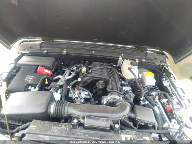 1C4HJXAG3NW267724 Jeep Wrangler Sport S