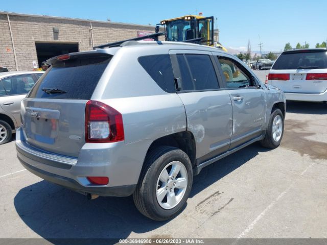 1C4NJCEA0GD769218 Jeep Compass Latitude