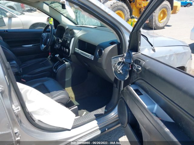1C4NJCEA0GD769218 Jeep Compass Latitude