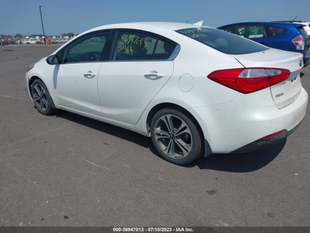 KNAFZ4A80E5050724 KIA FORTE EX