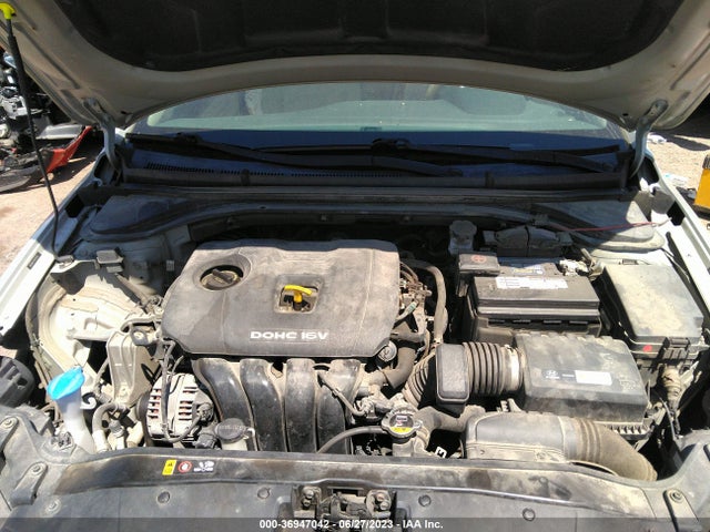Hyundai ELANTRA SE 2017 5NPD84LF5HH114141 Image 10