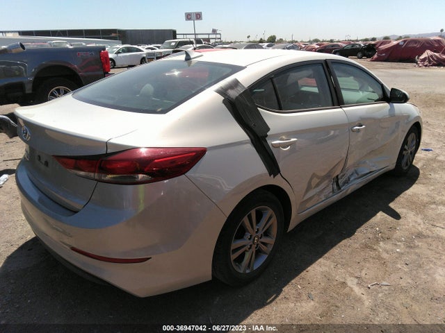 Hyundai ELANTRA SE 2017 5NPD84LF5HH114141 Image 4