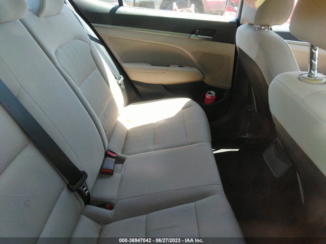 Hyundai ELANTRA SE 2017 5NPD84LF5HH114141 Image 8