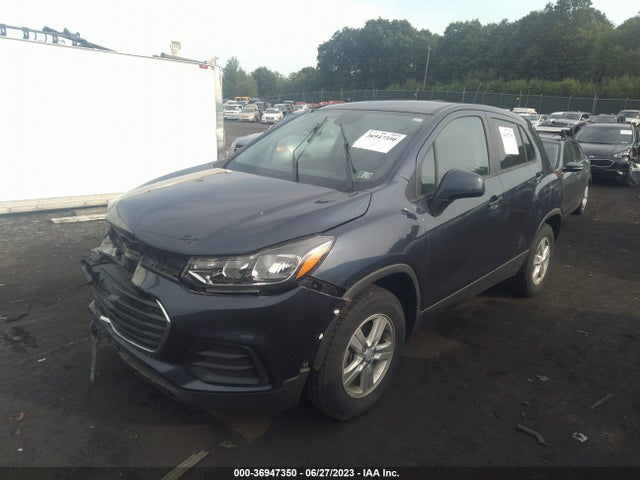 Chevrolet TRAX LS 2019 3GNCJNSB4KL171028 Image 2