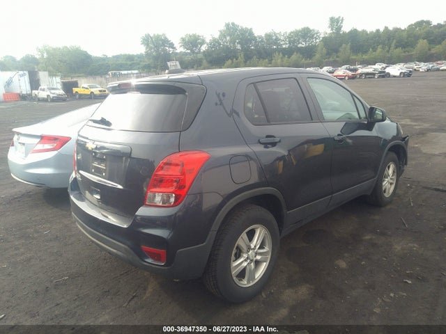 Chevrolet TRAX LS 2019 3GNCJNSB4KL171028 Image 4