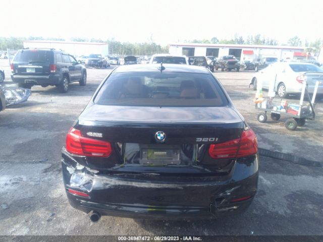 WBA8E1G52GNT37386 BMW 3 Series 320i