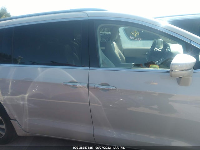 Chrysler Pacifica Hybrid Touring L 2021 2C4RC1L79MR586965 Image 6