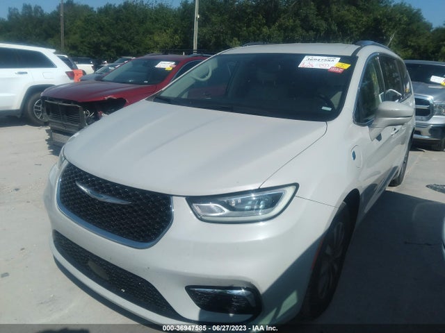 Chrysler Pacifica Hybrid Touring L 2021 2C4RC1L79MR586965 Image 2