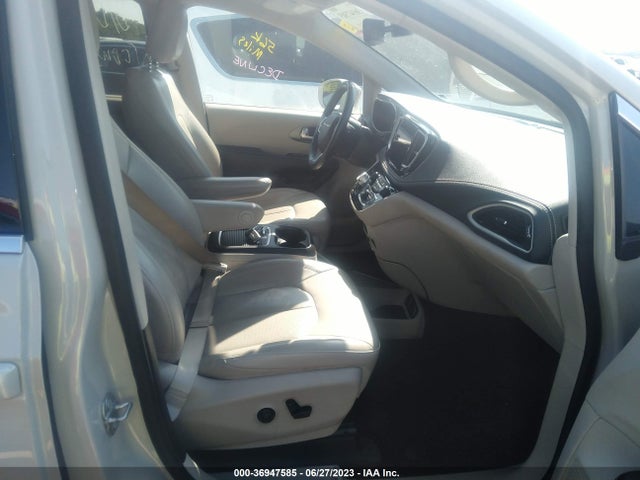 Chrysler Pacifica Hybrid Touring L 2021 2C4RC1L79MR586965 Image 12