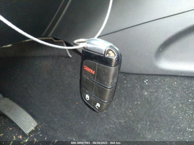 1C4RJFAG7KC666115 Jeep Grand Cherokee Laredo