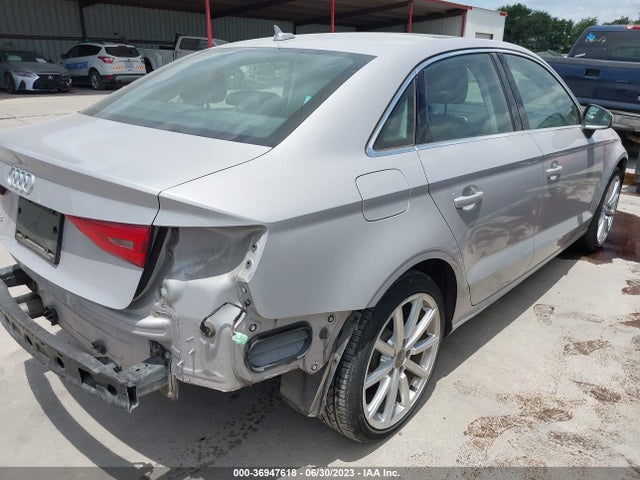 Audi A3 1.8t Premium 2015 WAUACGFF3F1045725 Image 4