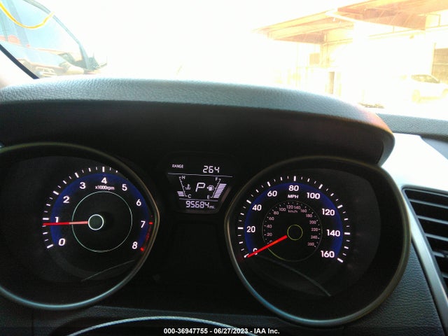 Hyundai ELANTRA SE 2015 5NPDH4AEXFH549664 Image 9