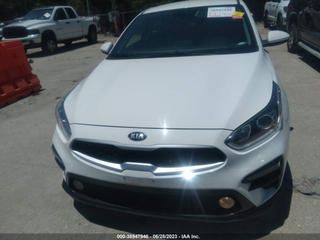 3KPF24AD7ME324623 KIA Forte Lxs