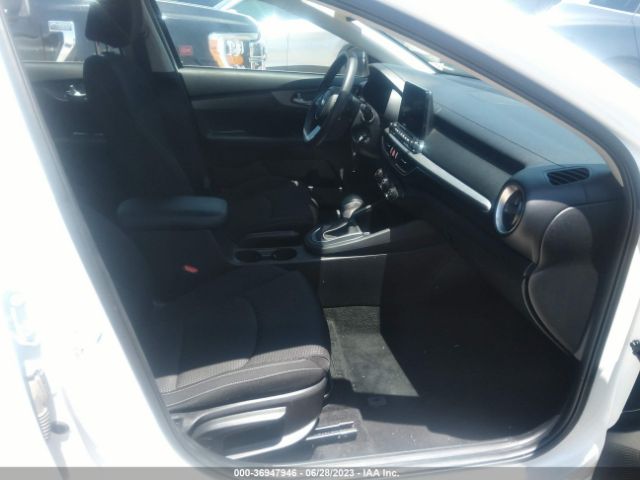 3KPF24AD7ME324623 KIA Forte Lxs