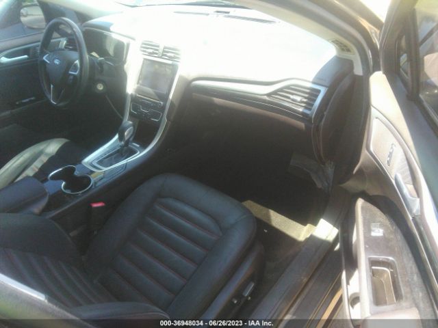 3FA6P0H77GR115153 Ford FUSION SE