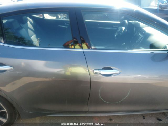 1N4AA6CV4MC511345 Nissan MAXIMA SV