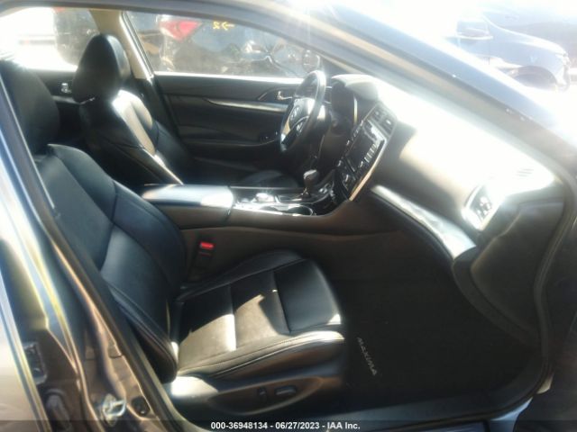 1N4AA6CV4MC511345 Nissan MAXIMA SV
