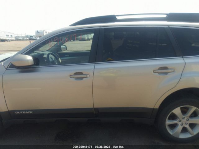 4S4BRCCC7E3213597 Subaru Outback 2.5i Premium