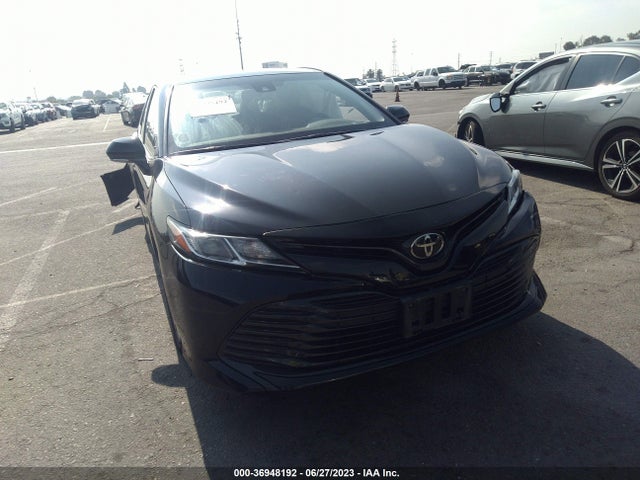 Toyota CAMRY LE 2018 4T1B11HK2JU650035 Image 12