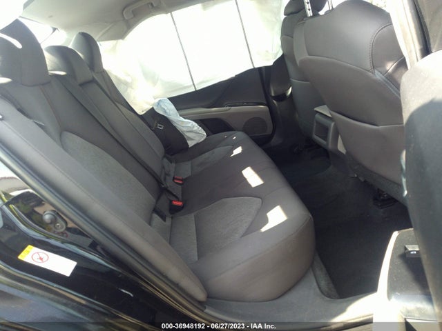 Toyota CAMRY LE 2018 4T1B11HK2JU650035 Image 8