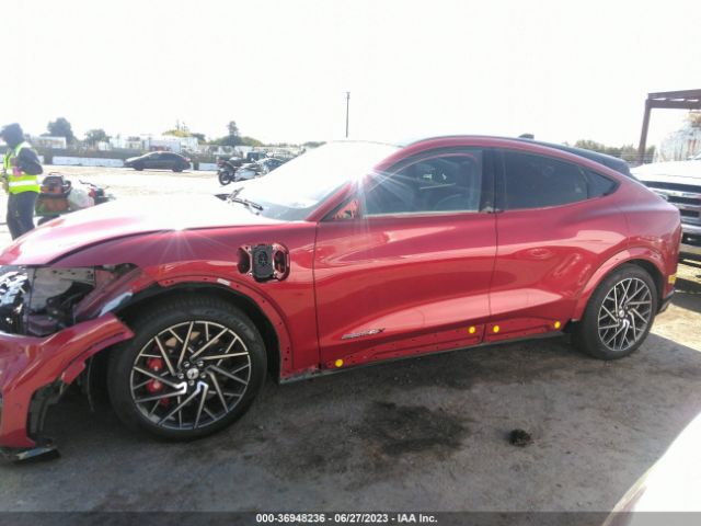 3FMTK4SX7NMA21596 Ford Mustang Mach-e Gt