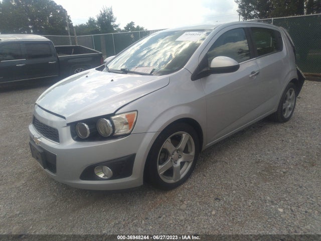 Chevrolet SONIC LTZ 2015 1G1JE6SB6F4113730 Image 2
