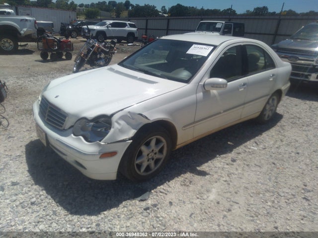 2002 MERCEDES-BENZ C CLASS VIN: WDBRF61J52F229384