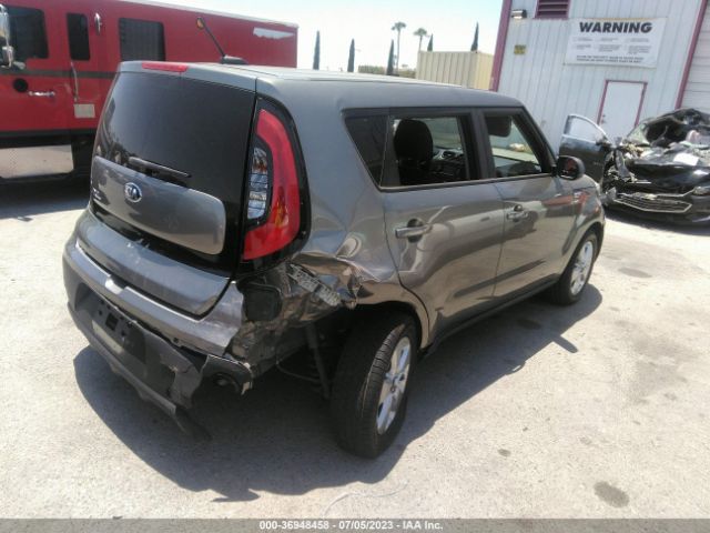 KNDJN2A27J7582480 KIA Soul Base