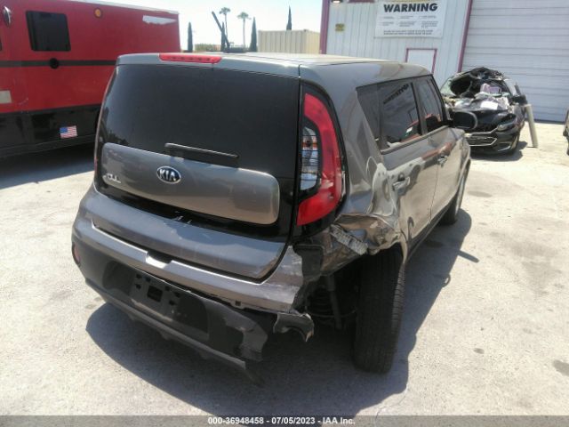 KNDJN2A27J7582480 KIA Soul Base
