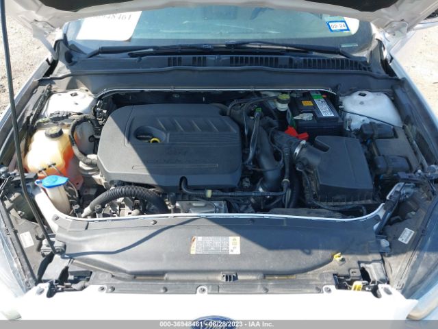 3FA6P0HD7FR293357 Ford FUSION SE