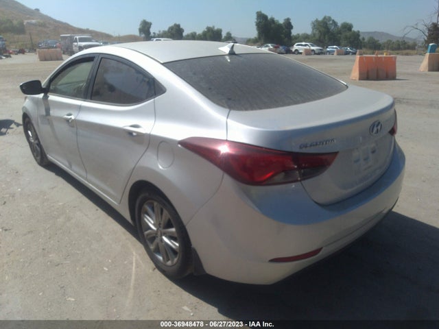 Hyundai ELANTRA SE 2015 5NPDH4AE2FH626155 Image 3