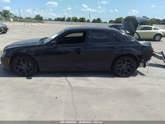 2023 Chrysler 300, VIN: 2C3CCABT6PH545390