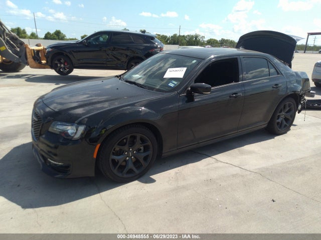 2023 Chrysler 300, VIN: 2C3CCABT6PH545390
