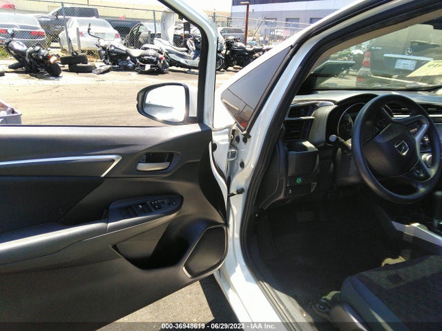 Honda FIT LX 2016 JHMGK5H50GX016818 Image 5