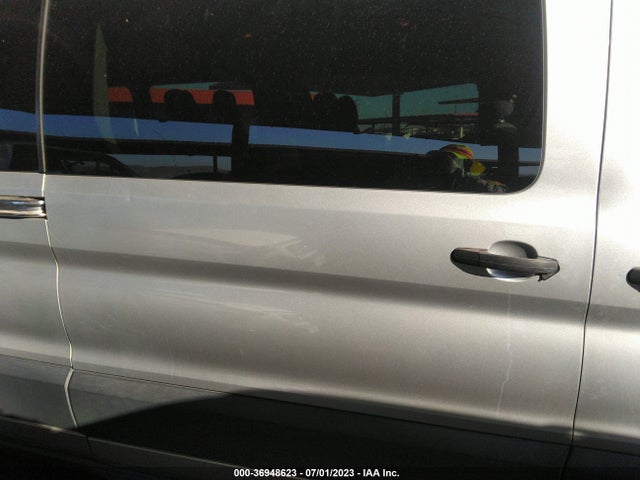 Ford Transit Wagon Xlt 2016 1FBZX2YM5GKB00877 Image 4