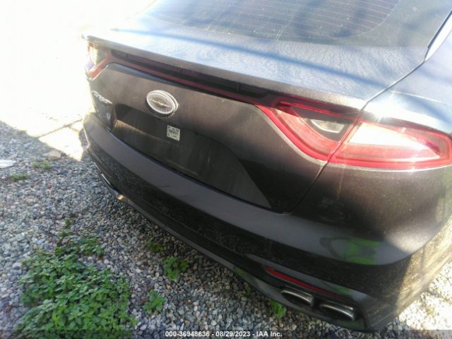 KNAE25LA1K6056222 KIA Stinger Premium