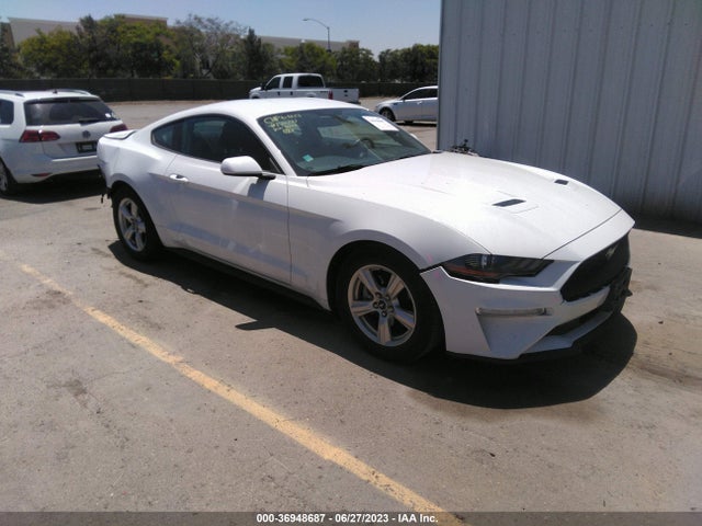 2018 1FA6P8TH4J5126944 main image