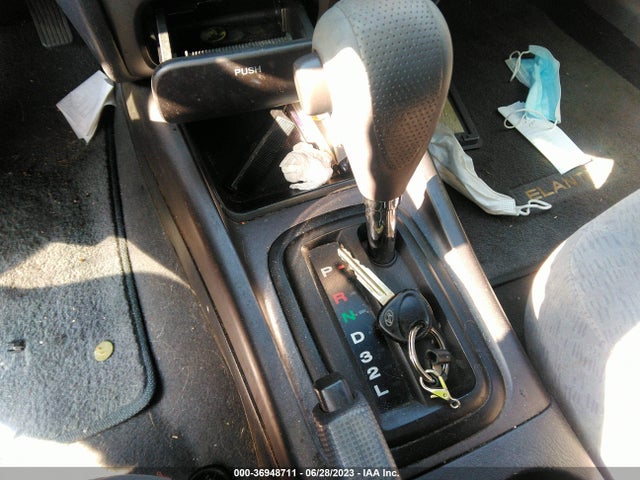 2006 HYUNDAI ELANTRA GLS/LIMITED VIN: KMHDN46D56U229517