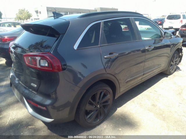 KNDCC3LCXJ5152738 KIA NIRO EX