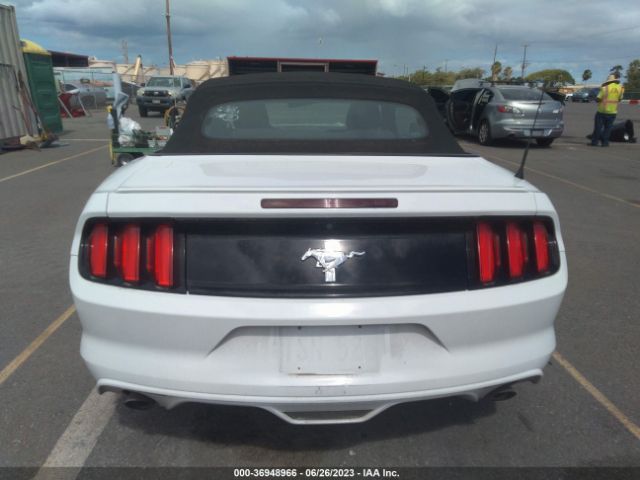 1FATP8EM6F5352228 Ford Mustang V6