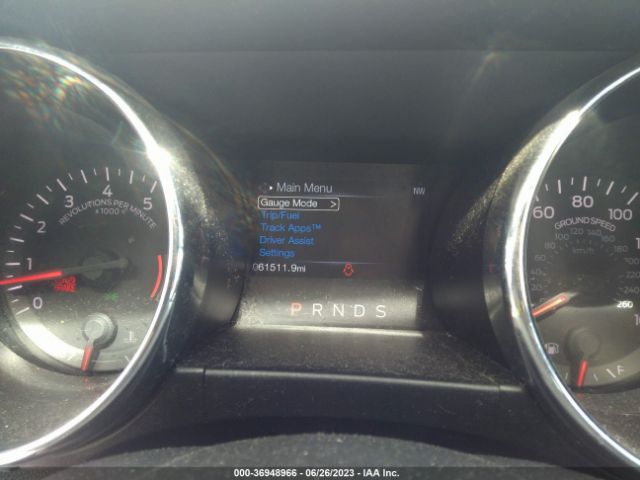 1FATP8EM6F5352228 Ford Mustang V6