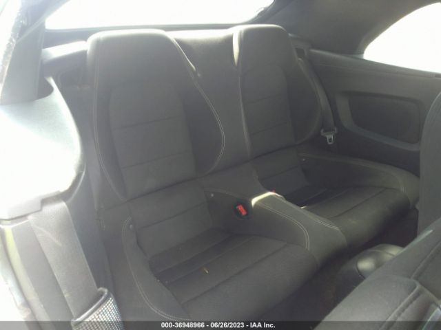 1FATP8EM6F5352228 Ford Mustang V6