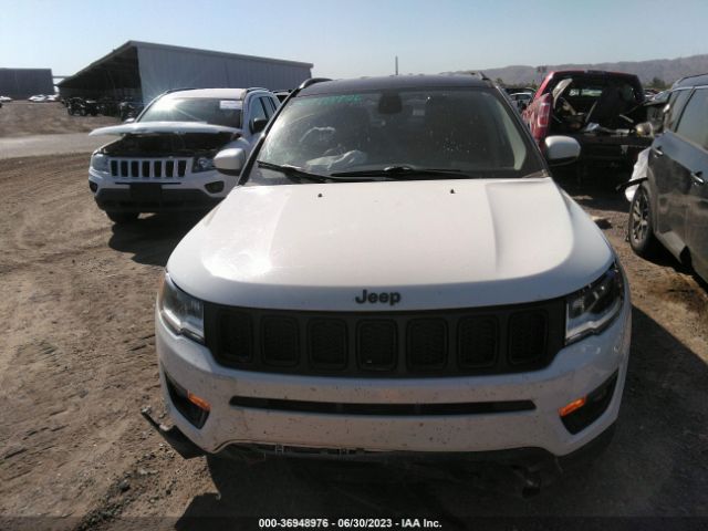3C4NJDBB5KT599539 Jeep Compass Altitude