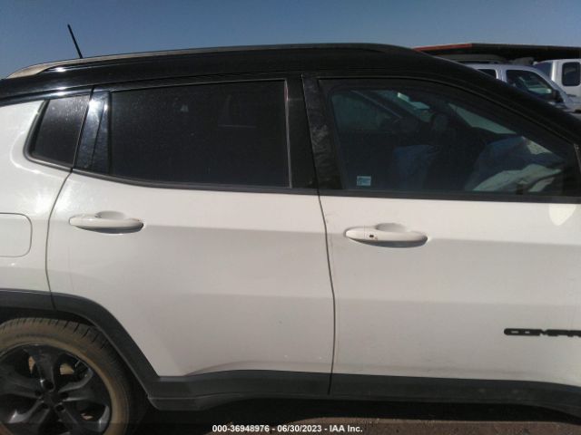 3C4NJDBB5KT599539 Jeep Compass Altitude
