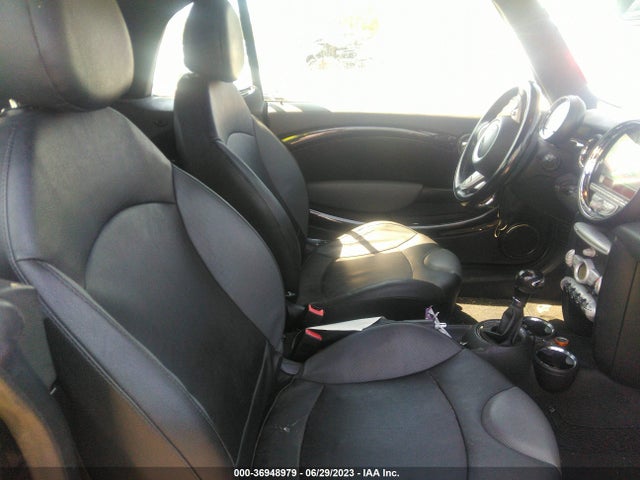 2010 MINI COOPER CONVERTIBLE S VIN: WMWMS3C53ATY08554