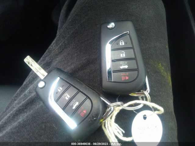 4T1C11BK2MU033137 Toyota CAMRY LE