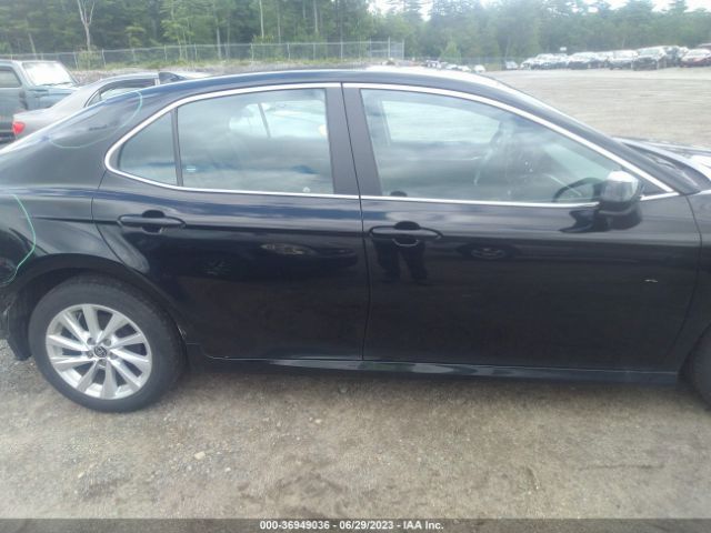 4T1C11BK2MU033137 Toyota CAMRY LE