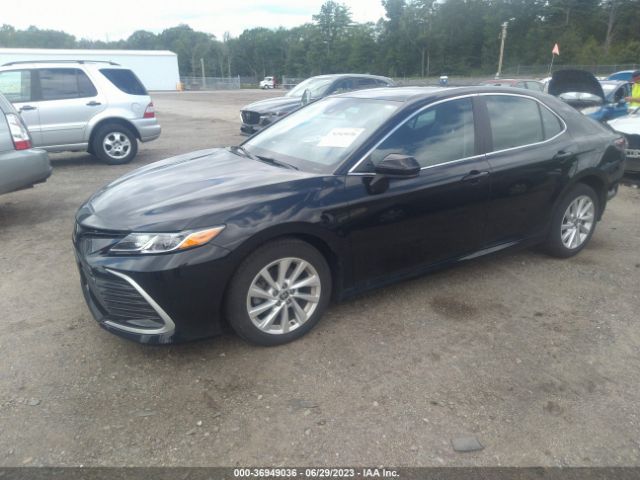 4T1C11BK2MU033137 Toyota CAMRY LE