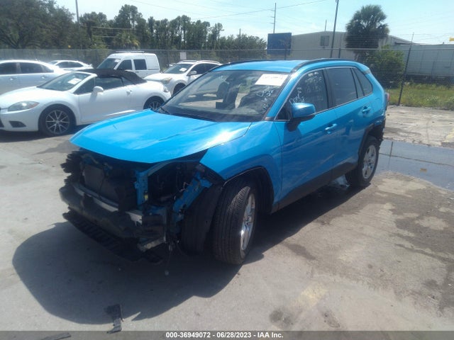 2020 TOYOTA RAV4 XLE VIN: JTMW1RFV1LD053527